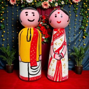 Arushi's Bengali Couple Dolls, Bengali Bride & Bridegroom Dolls, Bengali Wedding Couple Doll | Bengali Couple Showpiece, Bengali BOR BOU Dolls for Tatta Decorations | Wedding Tray Decorations, 4 inch
