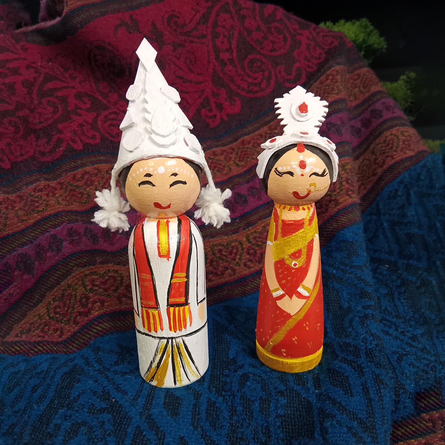 Wooden Bengali Couple Doll, Wedding Bor Bou Putul,Bengali Couple showpiece, Marriage Couple for Tatta Decorations, | Wedding Tray Decorations, 10CM - Image 4